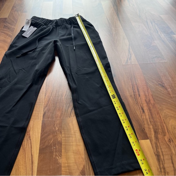 Aritzia Babaton Pant - Picture 3 of 9